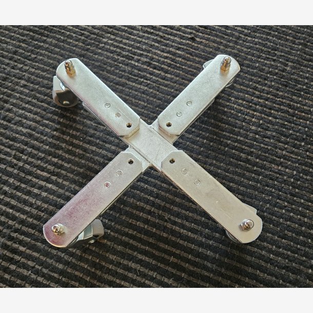 Vogn til Plantekrukker. Justbar fra 20 til 29+ cm diameter 